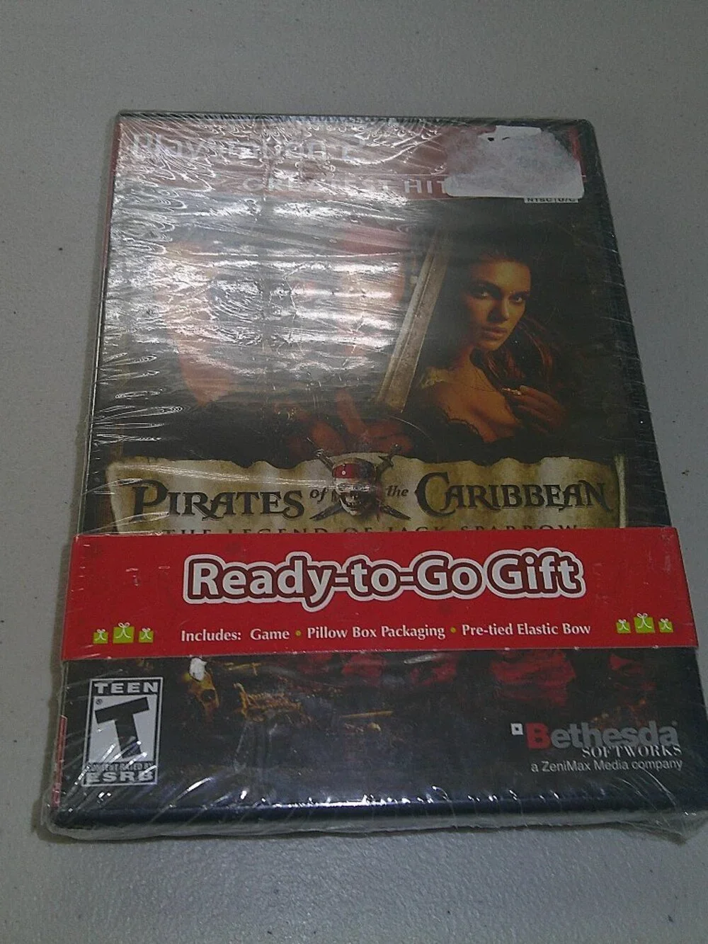Pirates of the Caribbean PS2 Game Gift Set Ready-To-Go Gift Retro Gaming Sealed